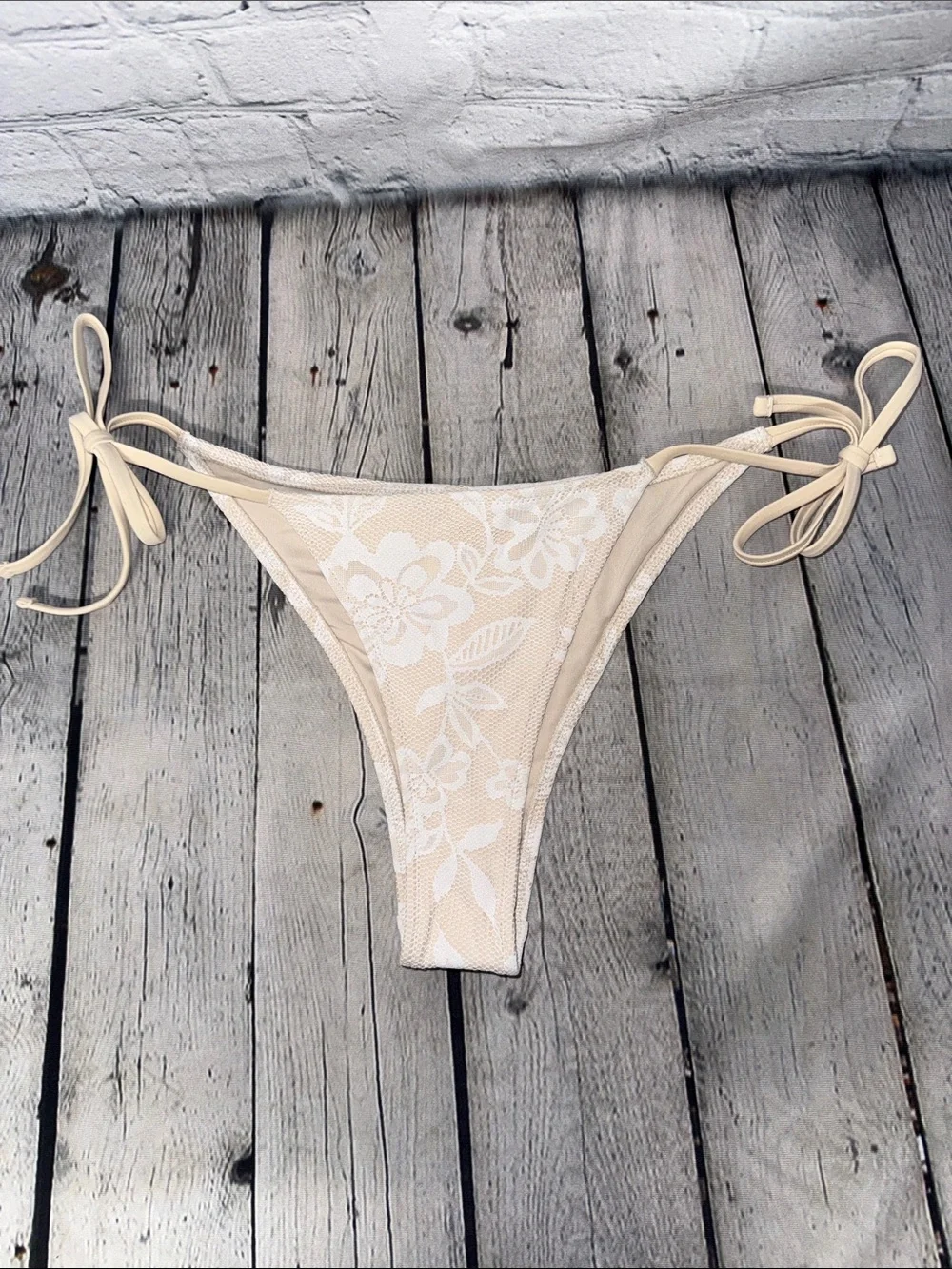 NWT! Aerie Sunbun Lace Bikini Bottom